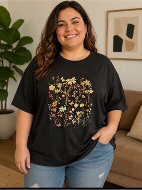 Wiholl Black Floral Graphic Tee Size 2X